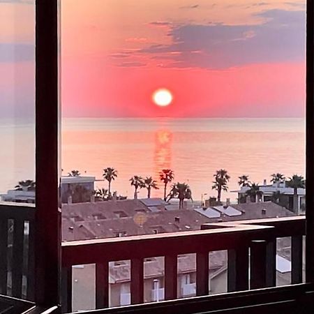 Valencia Beachfront Home 23 エクステリア 写真